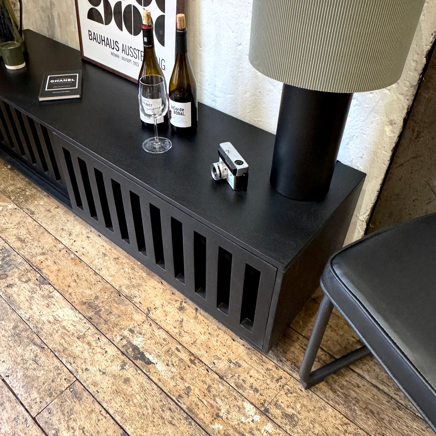 Caleb Solid Mango Wood TV Stand in Black (4 Sizes)