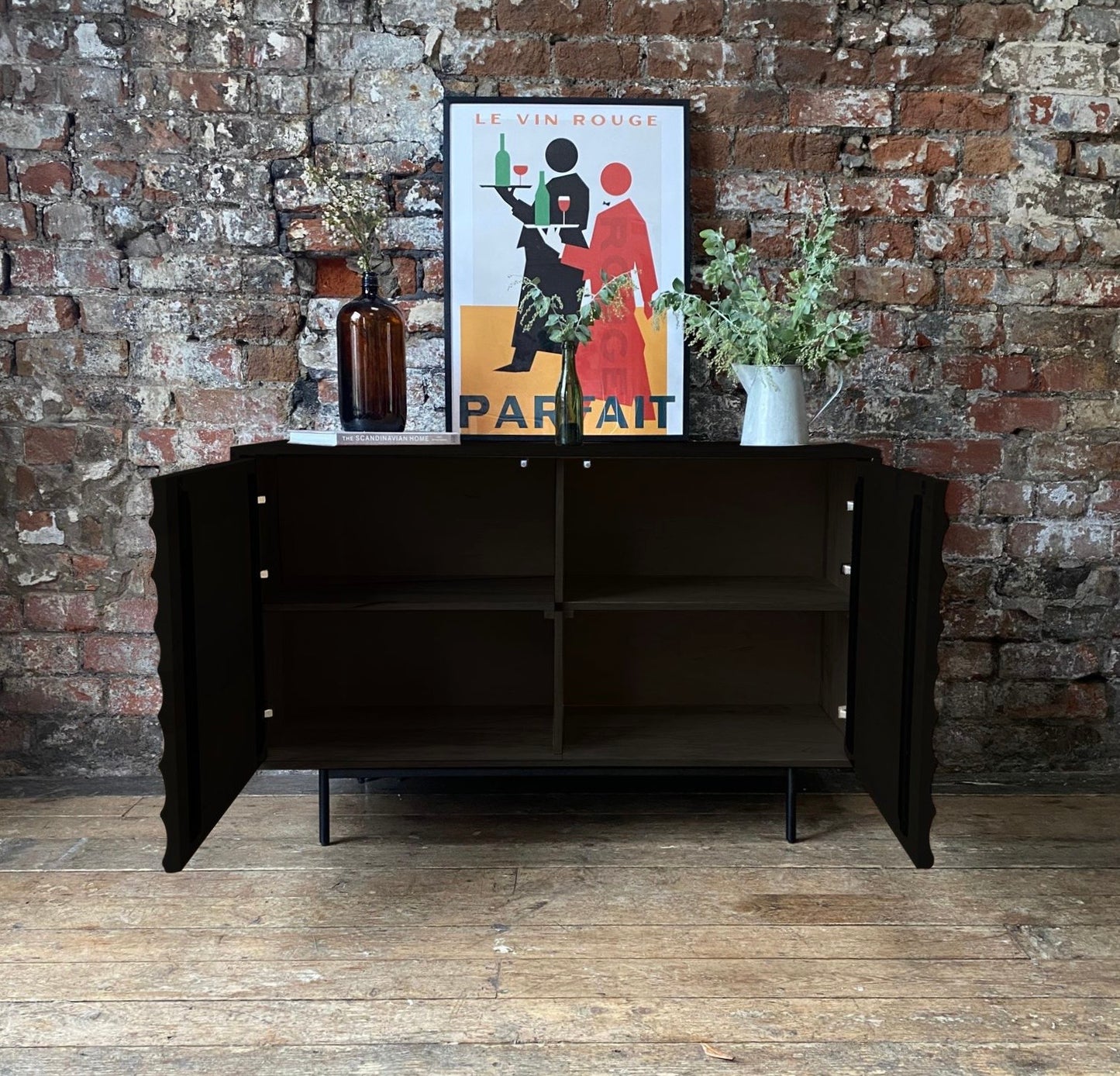 Daria Solid Mango Wood 2 Door Sideboard Black