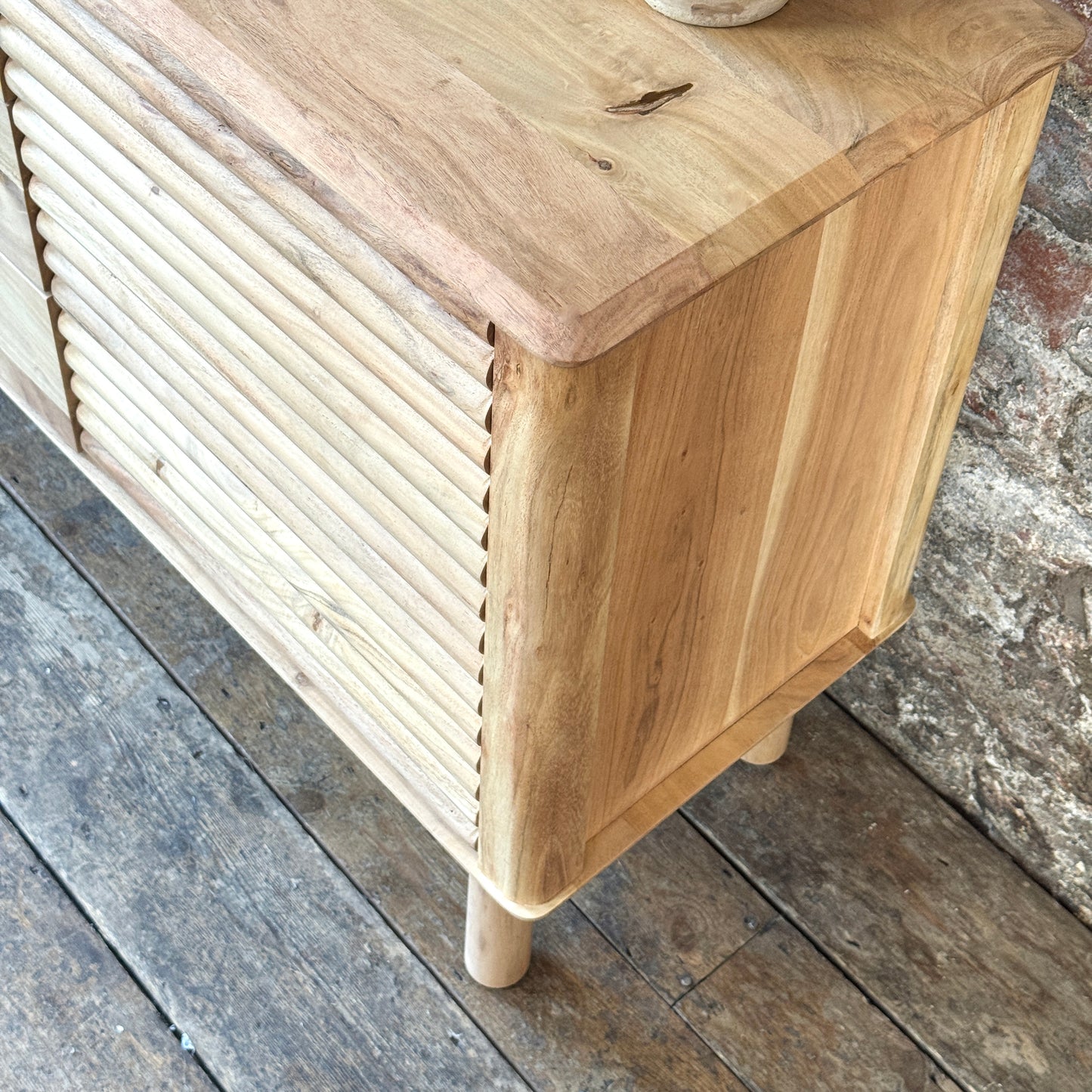 Kiso Solid Acacia Wood Large Sideboard in Natural