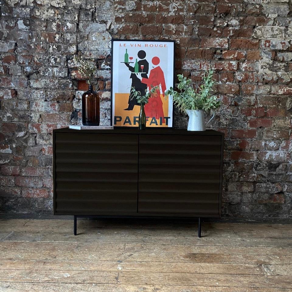 Daria Solid Mango Wood 2 Door Sideboard Black