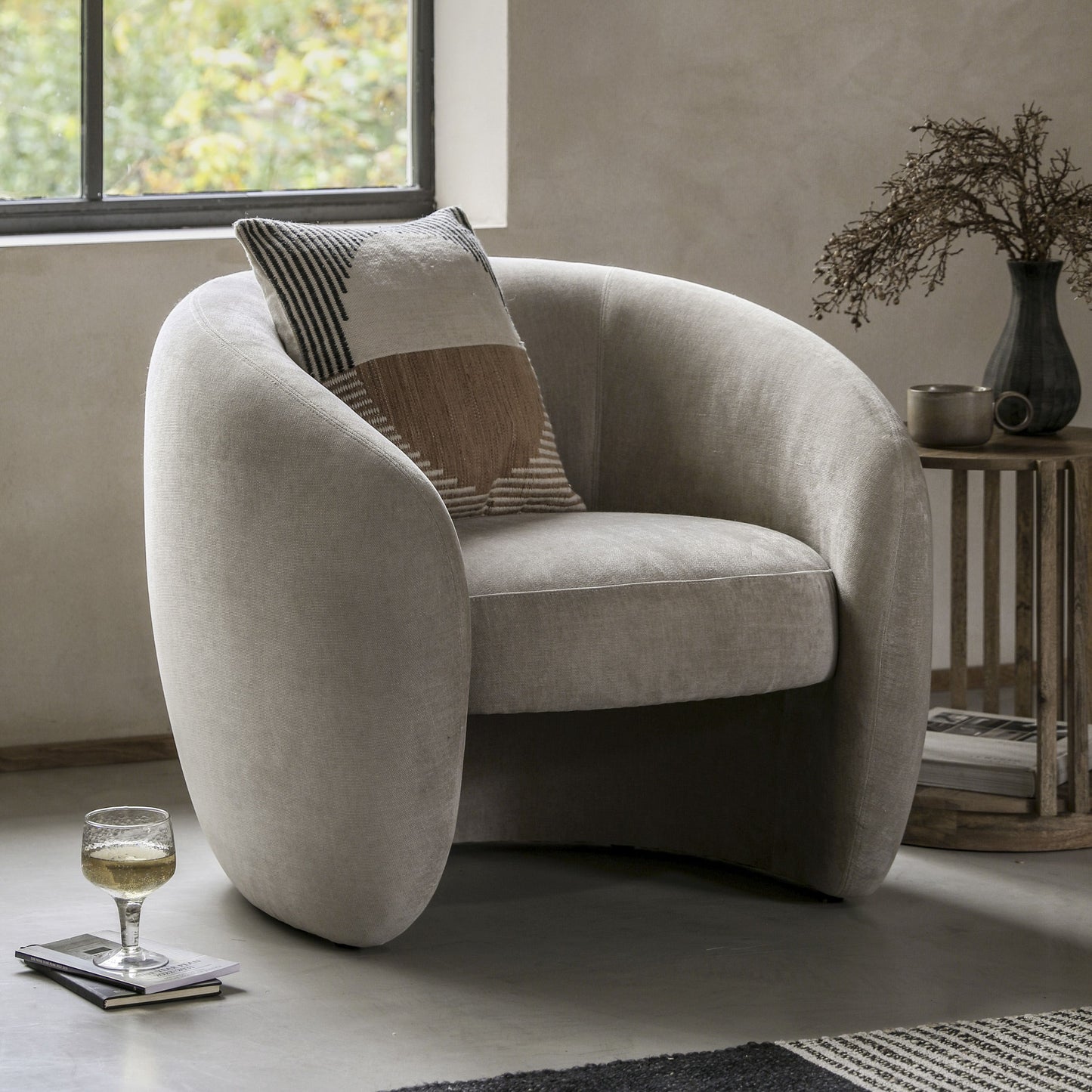 Aoife Curved Armchair in Cream