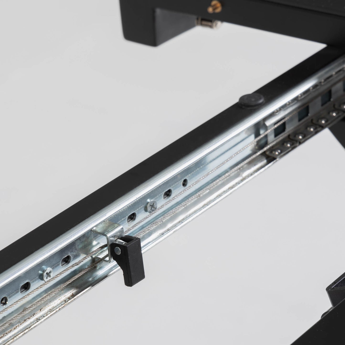Vashti Extendable Dining Table