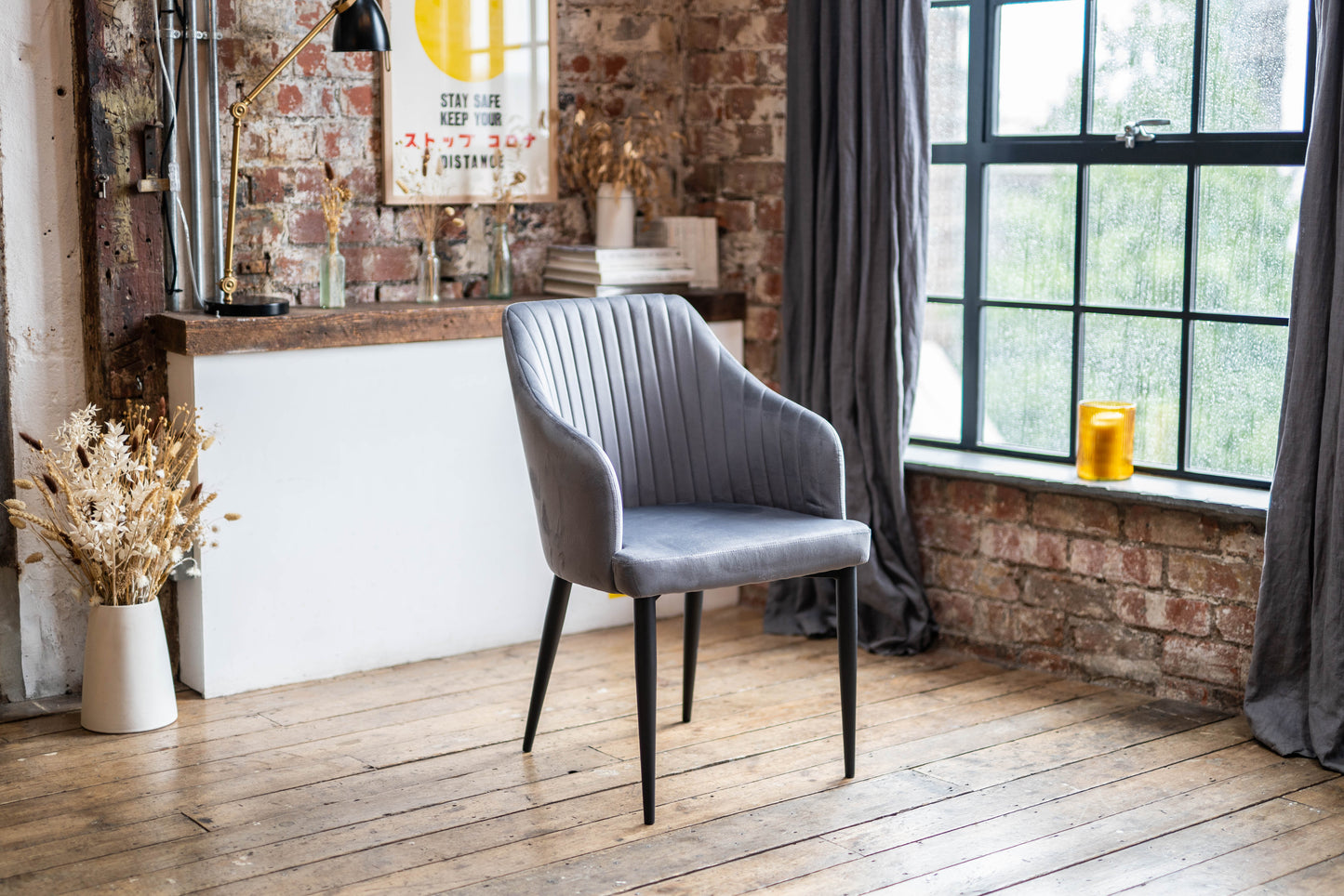Luna Dining Set with 4 or 6 Aria Dining Chairs in Grey