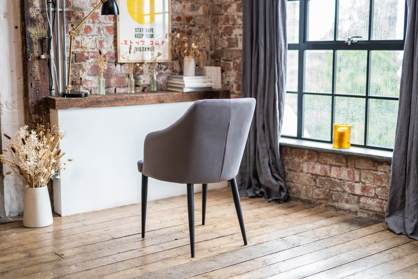 Luna Dining Set with 4 or 6 Aria Dining Chairs in Grey
