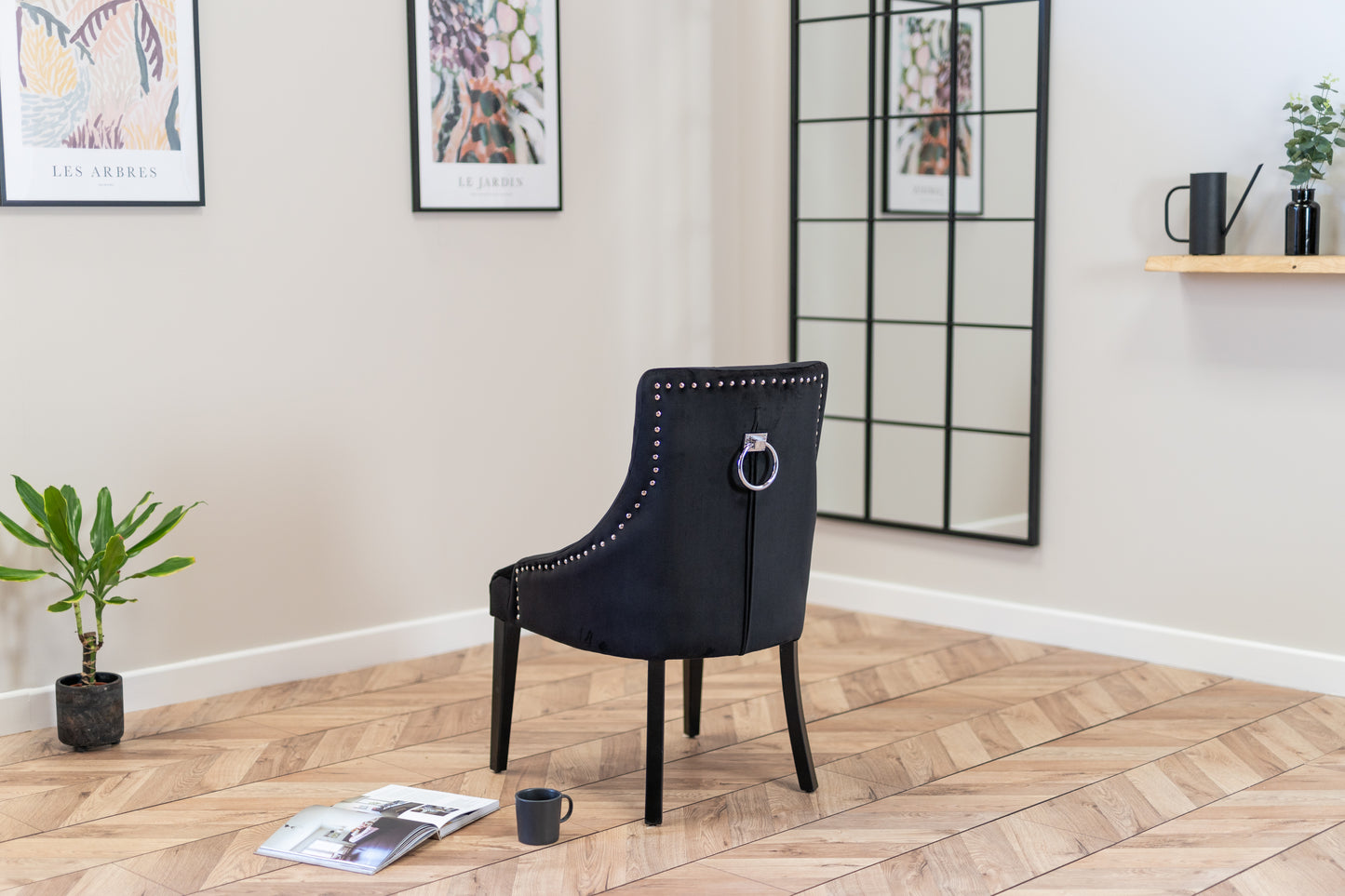 Isla Dining Set with 4 or 6 Portia Dining Chairs in Black
