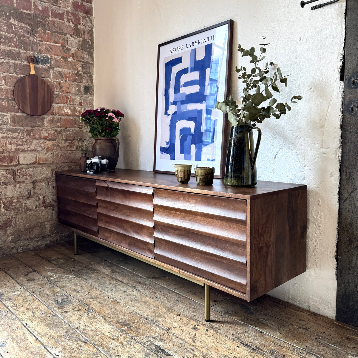 Daria Solid Mango Wood TV Stand Walnut