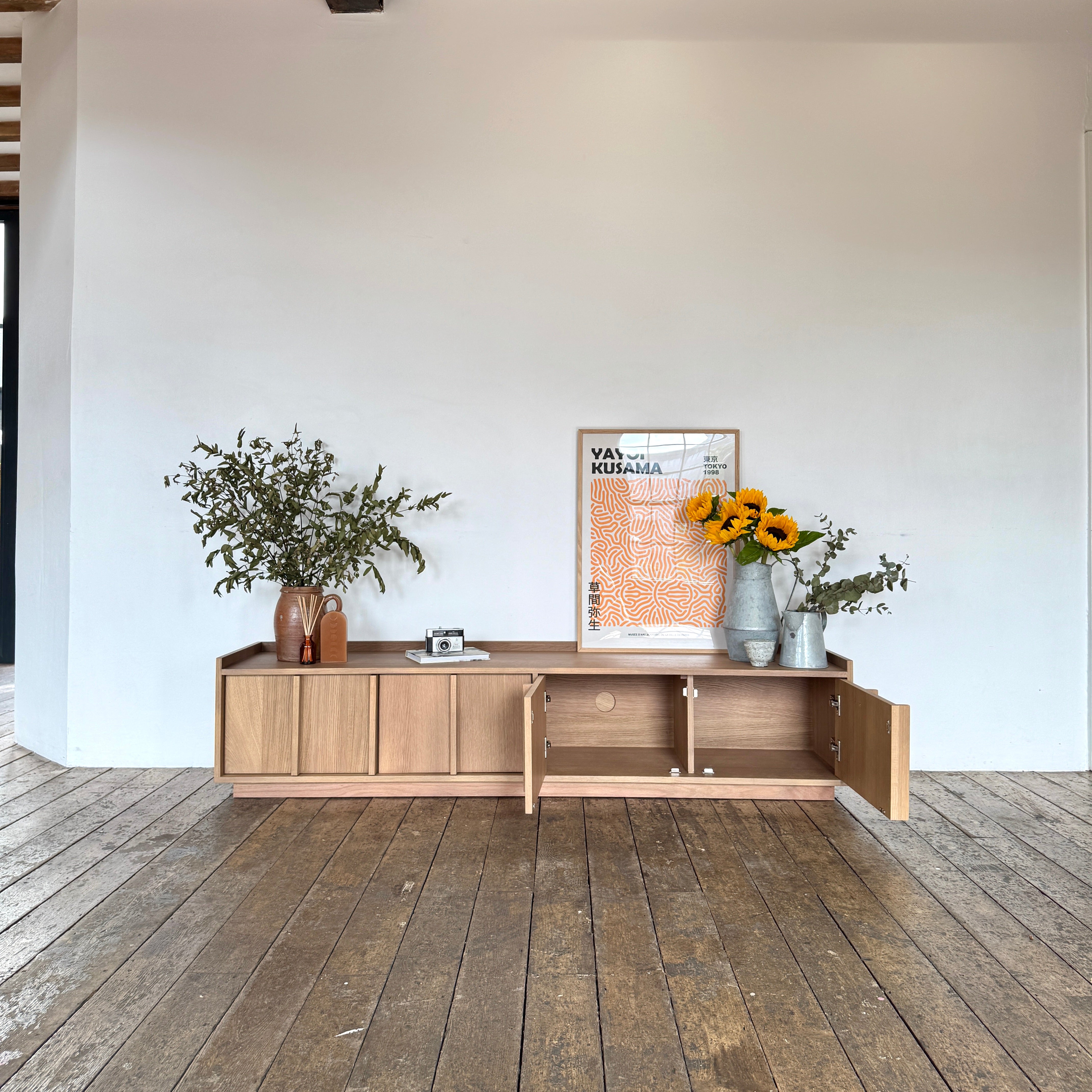 Kyoto Large 4 Door TV Stand in Natural Smoked Oak (180cm)