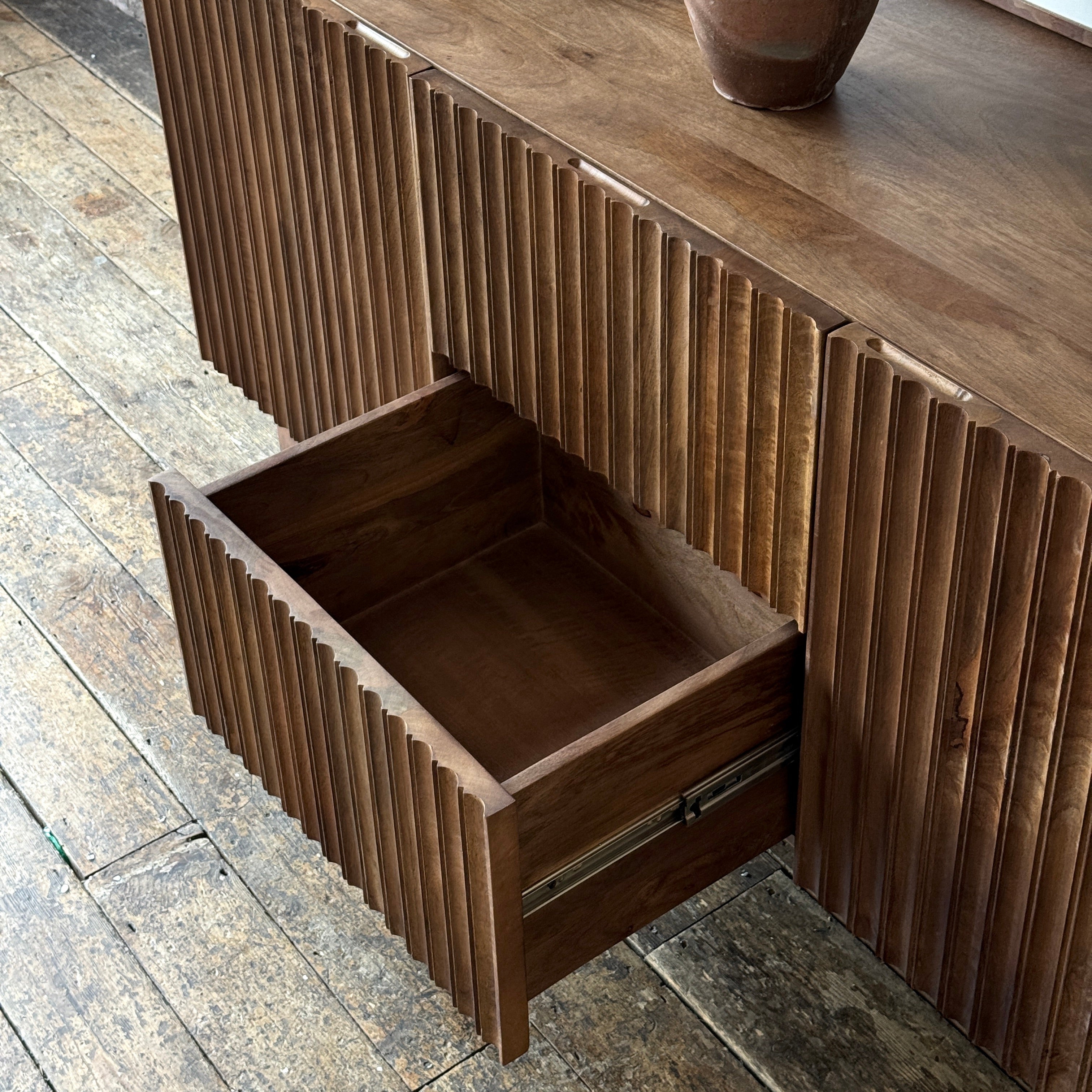 Arlo Solid Mango Wood 2 Door 2 Drawer Sideboard in Walnut