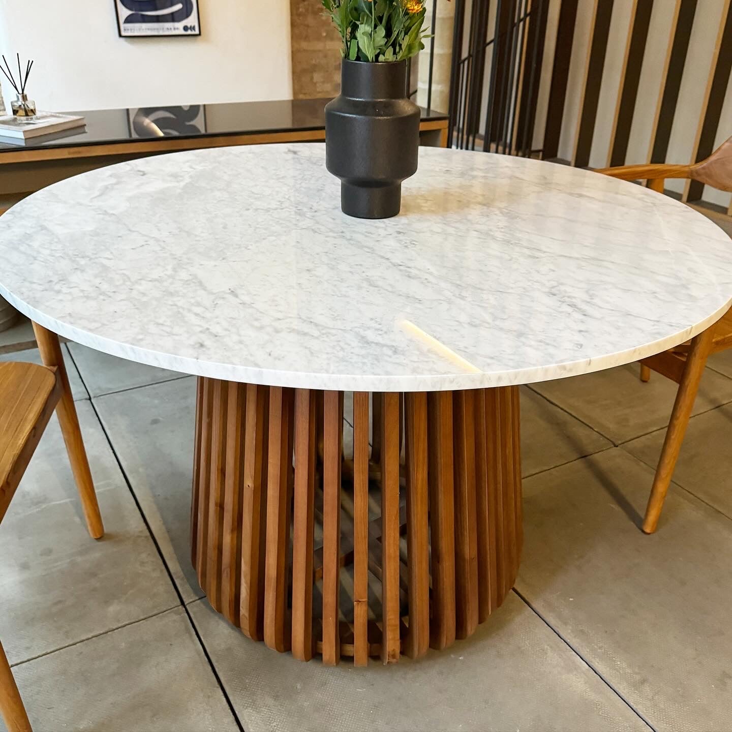 Nakula Round Solid Marble & Mango Wood Dining Table Walnut (3 Sizes)