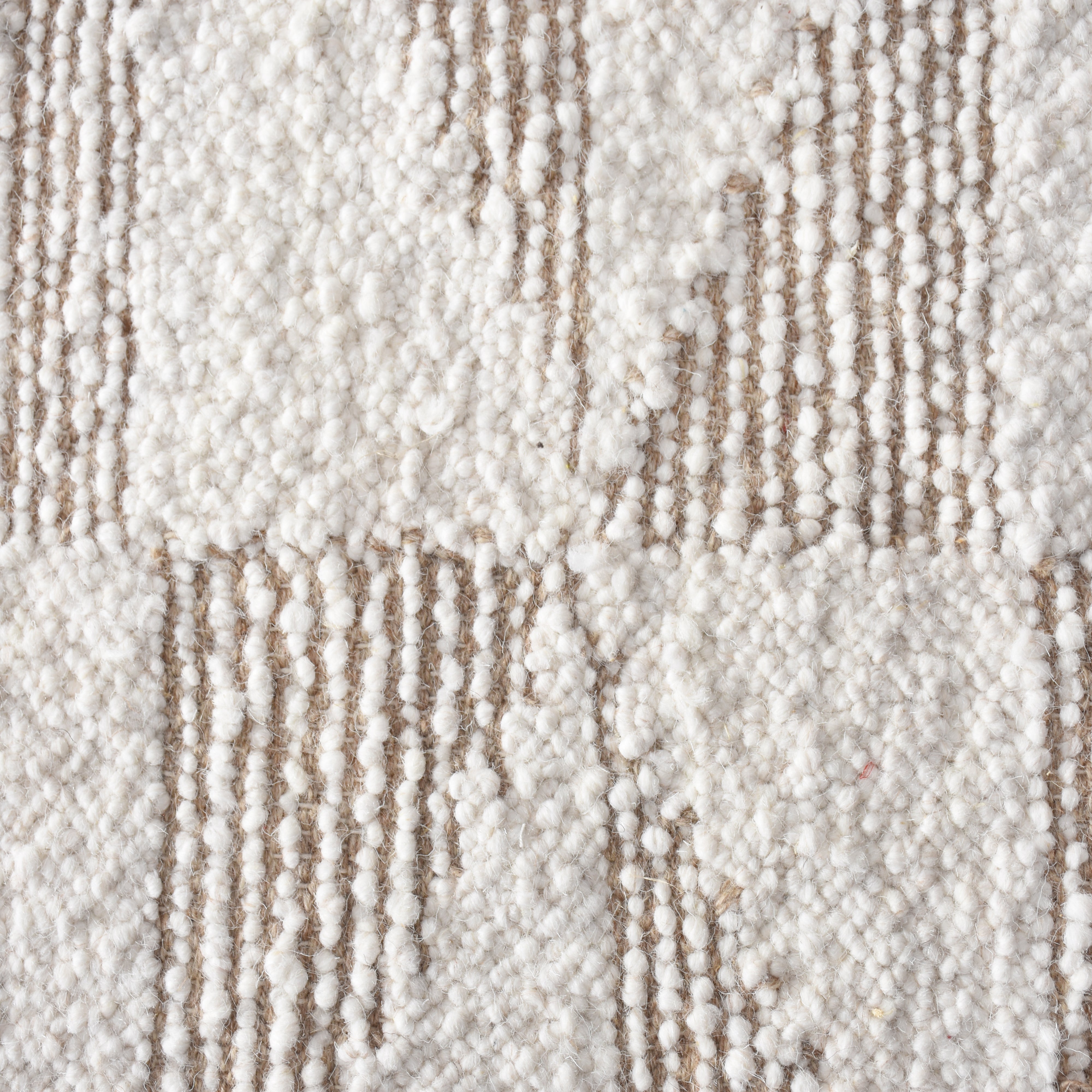 Braganza Handwoven Flat Weave Wool Rug in Ivory & Beige (2 Sizes)