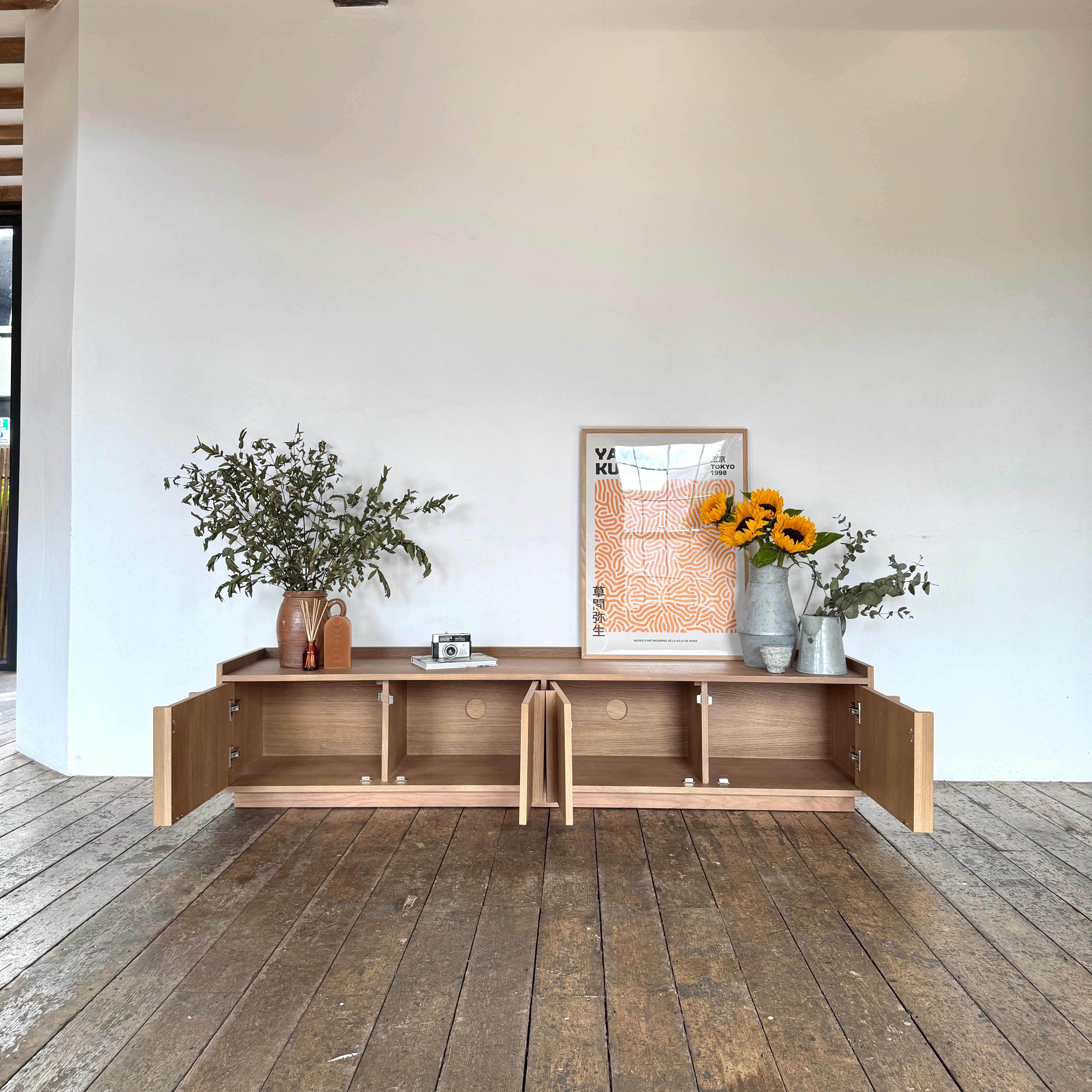 Kyoto Large 4 Door TV Stand in Natural Smoked Oak (180cm)