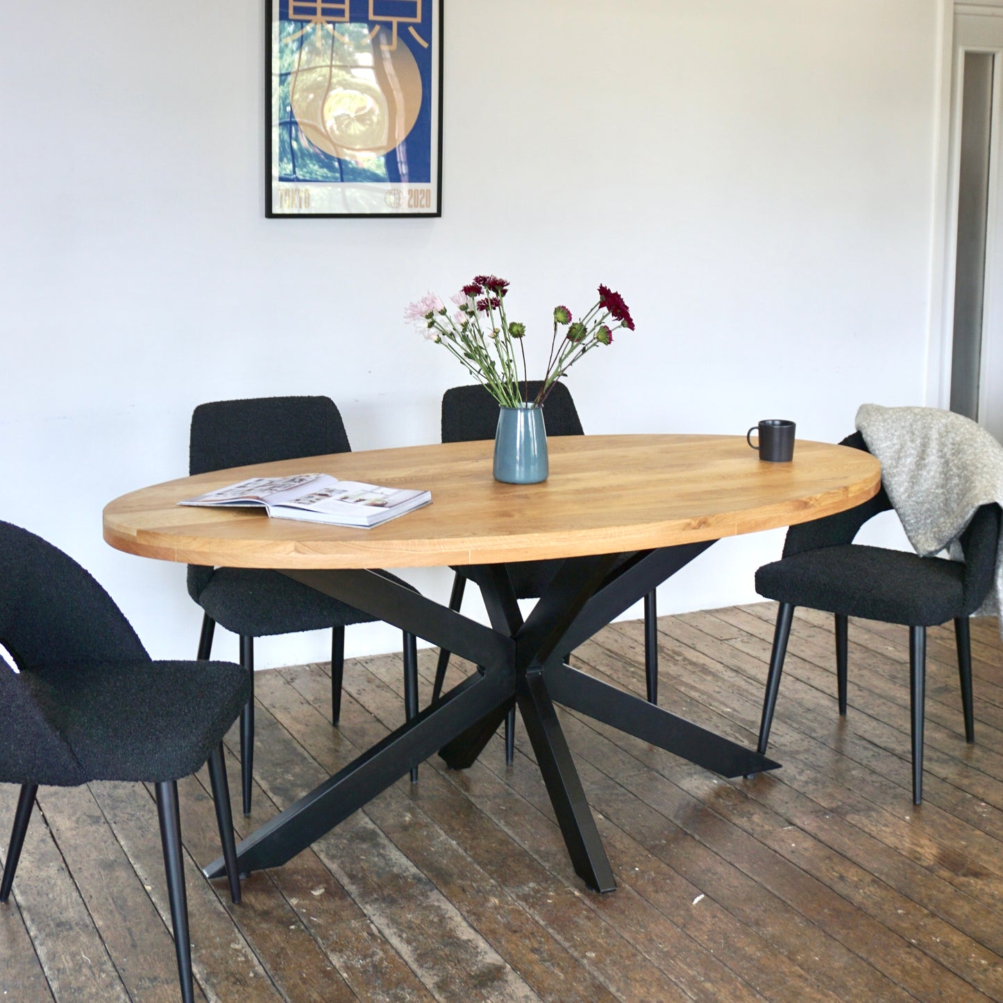 Sara Oval Solid Oak Dining Table (2 Sizes)