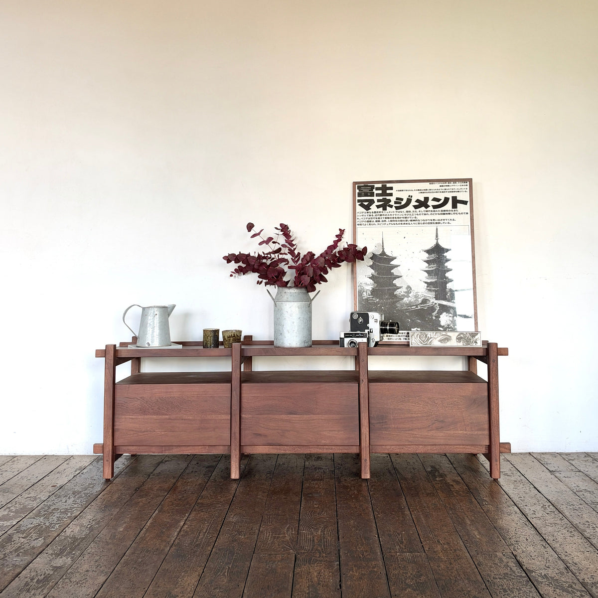 Kaito Solid Acacia Wood TV Stand in Brown (160cm)