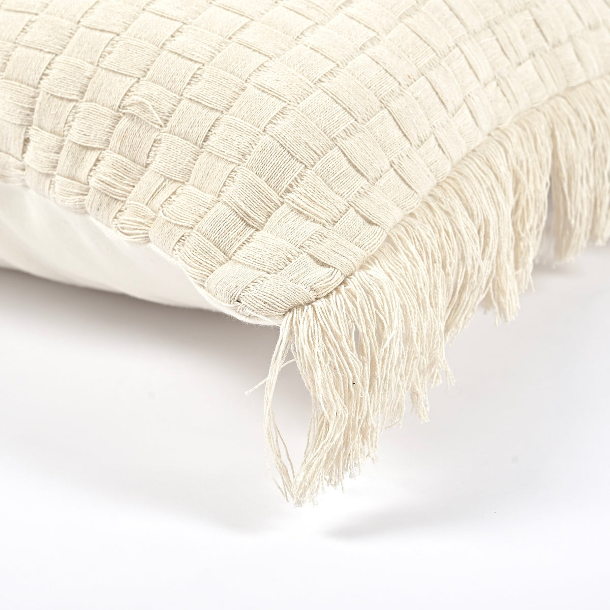 Ori Cushion in Ivory 30 x 50cm