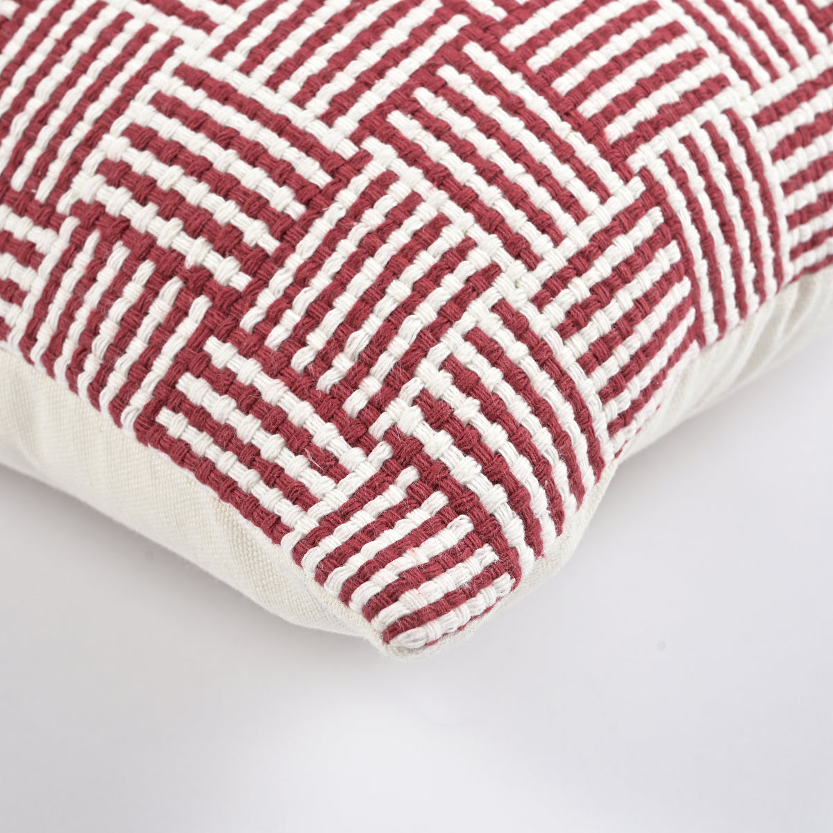 Hashi Cushion in White and Red 30 x 50cm