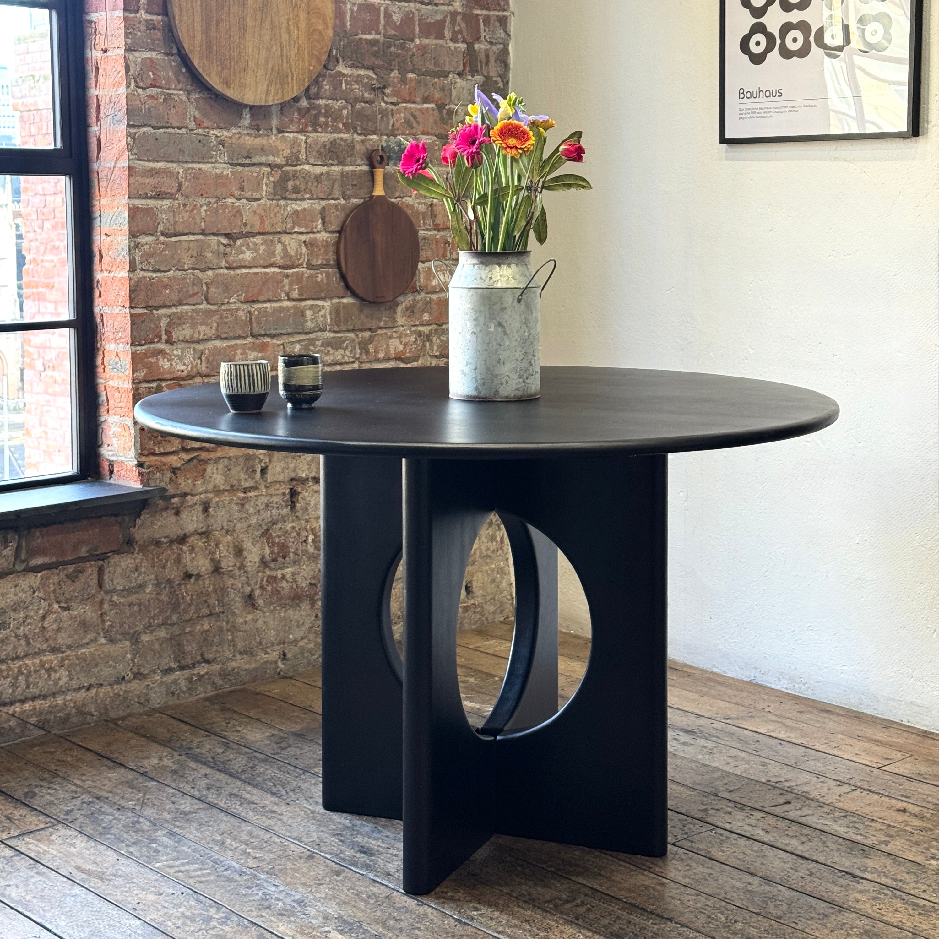 Chicago Round Solid Mango Wood Dining Table Black