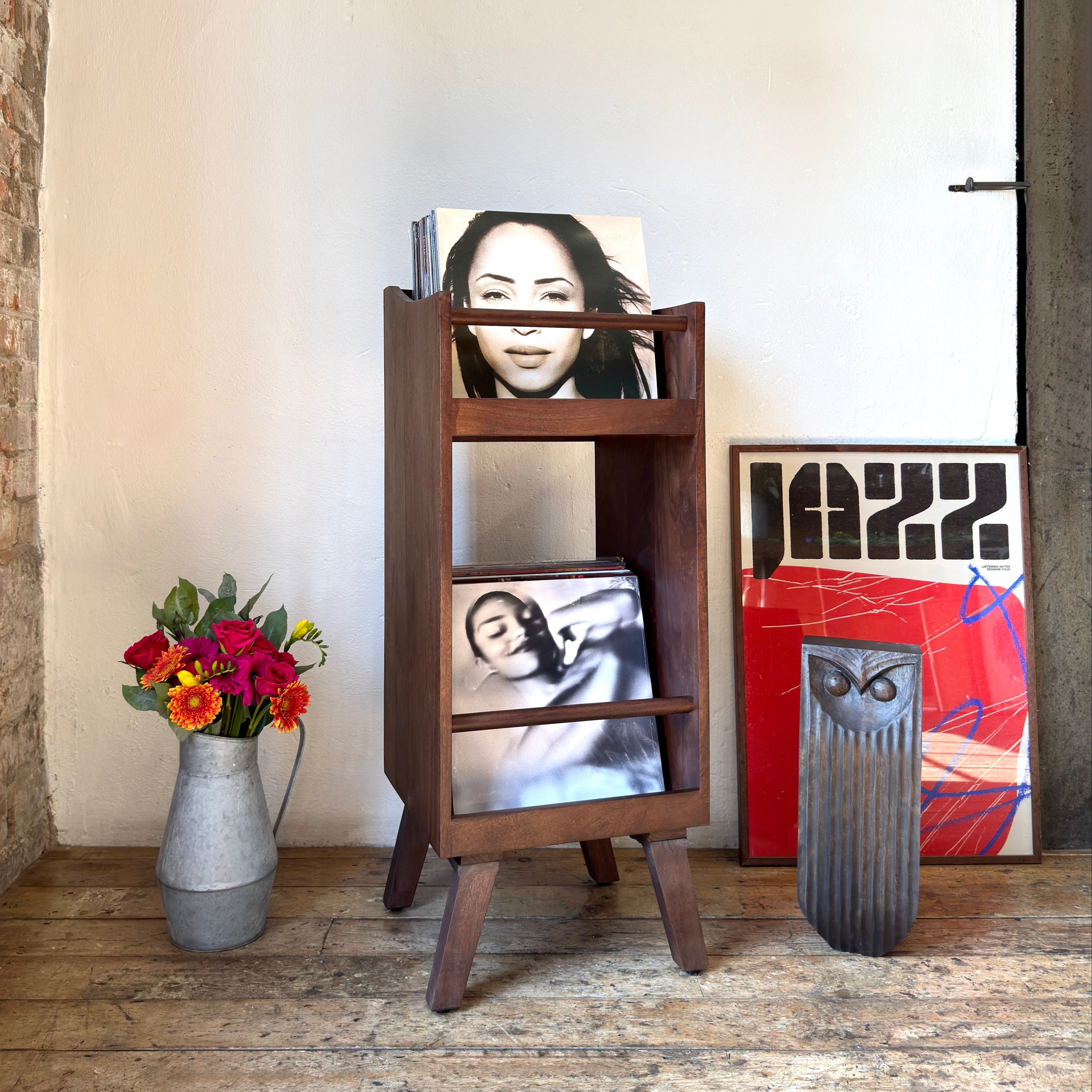 Spin Solid Mango Wood Small Vinyl Storage Stand in Walnut