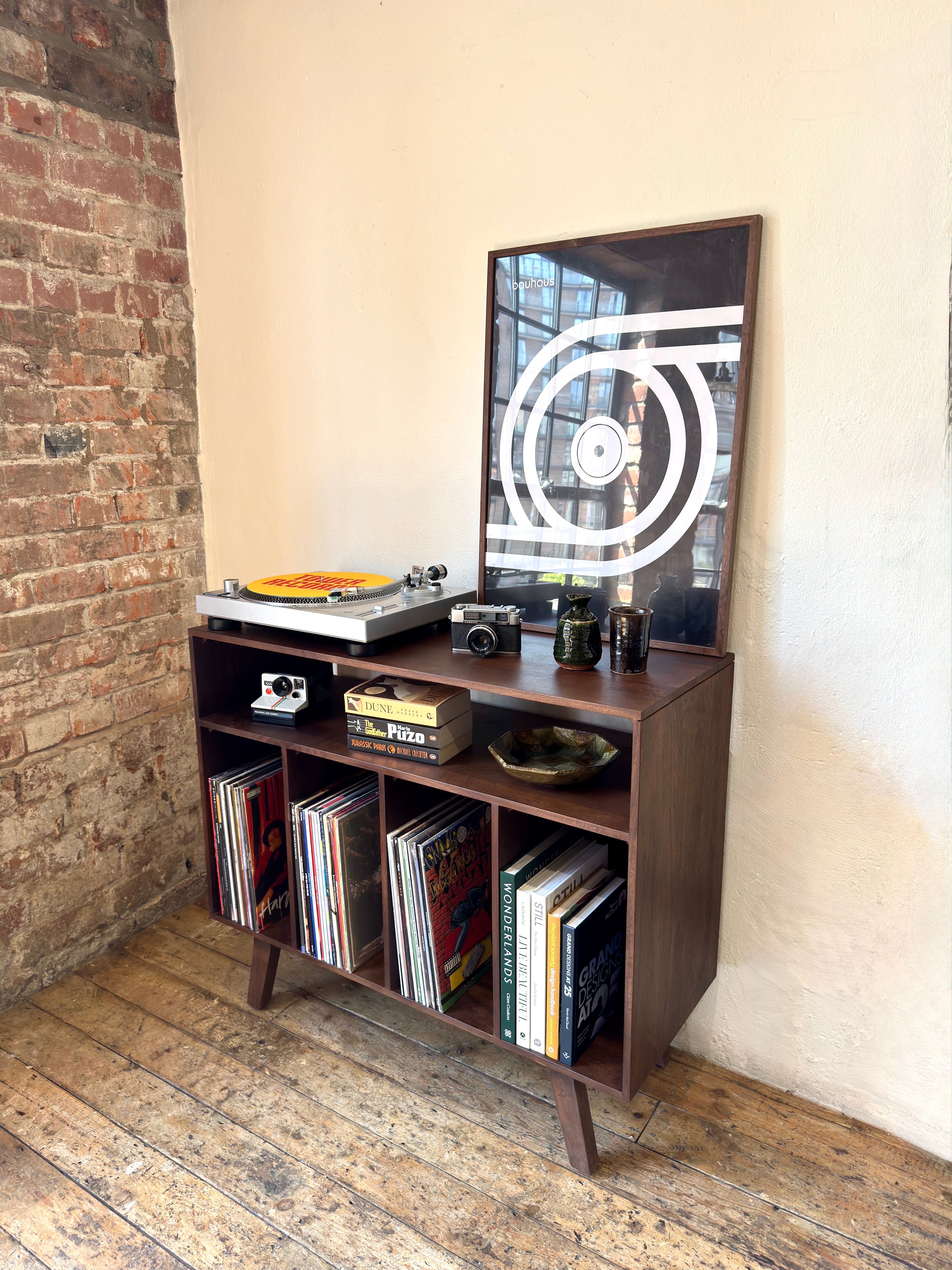 Wax Solid Mango Wood Vinyl Storage Medium Sideboard (100cm)
