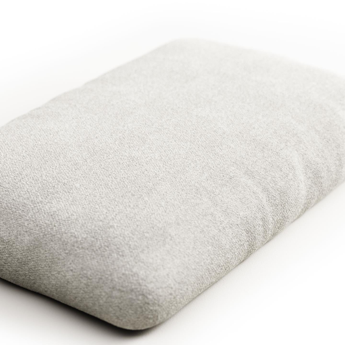 Lund Cushion - White Fleece