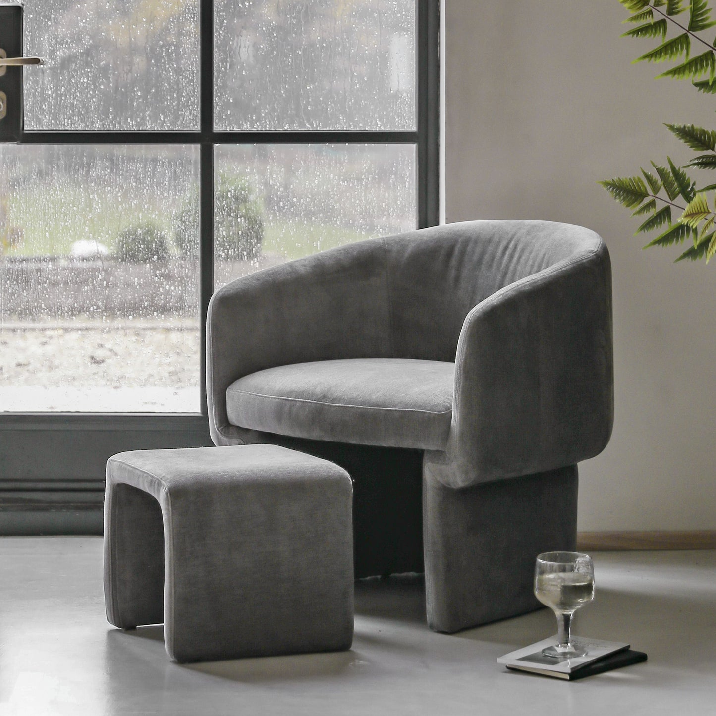 Lowen Armchair in Grey
