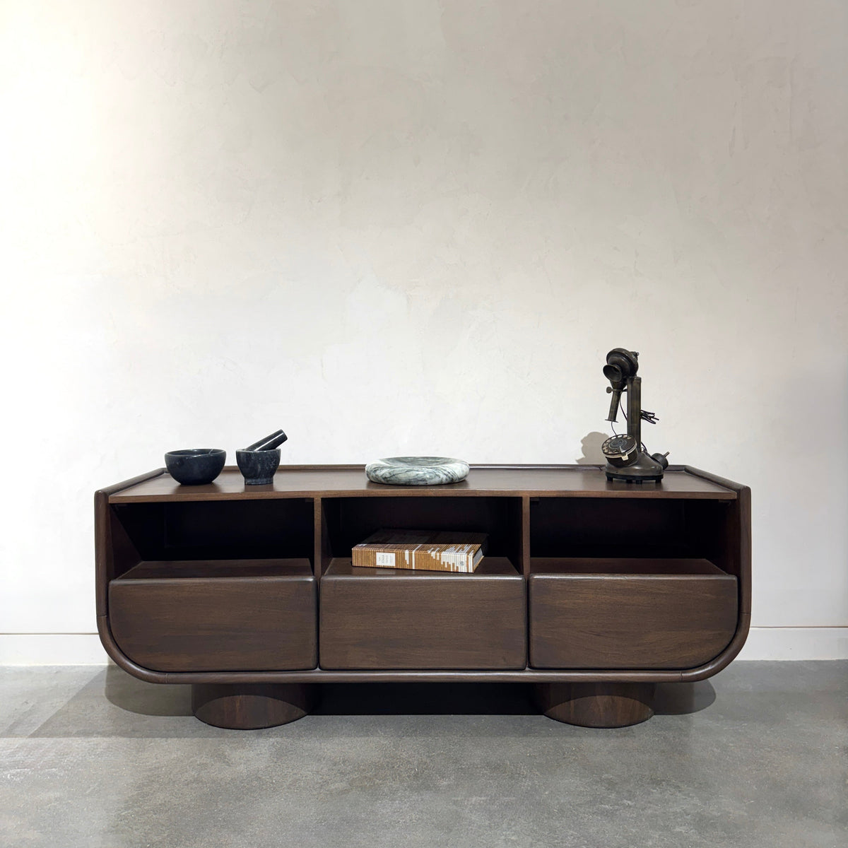 Sofia Solid Mango Wood TV Stand in Walnut (140cm)
