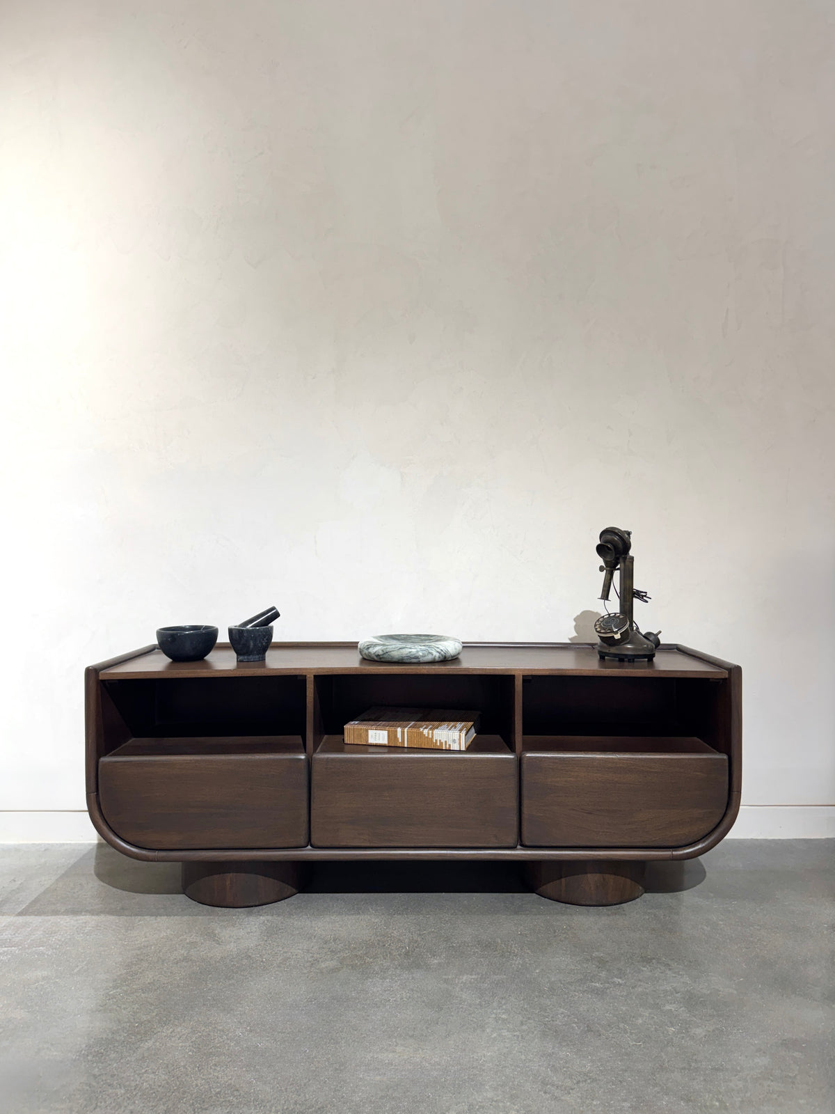 Sofia Solid Mango Wood TV Stand in Walnut (140cm)