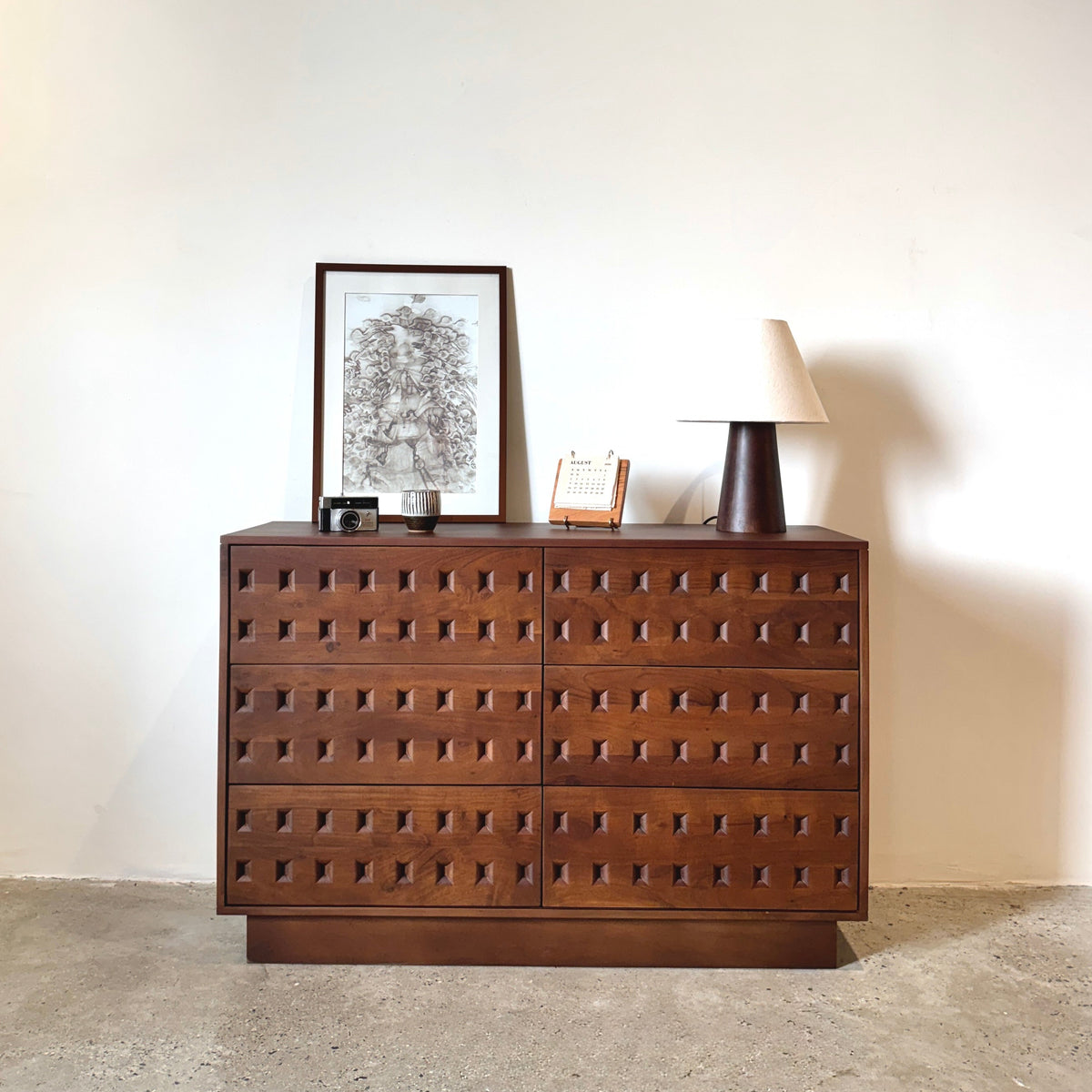 Oslo Solid Acacia Wood 6 Drawer Chest of Drawers in Walnut