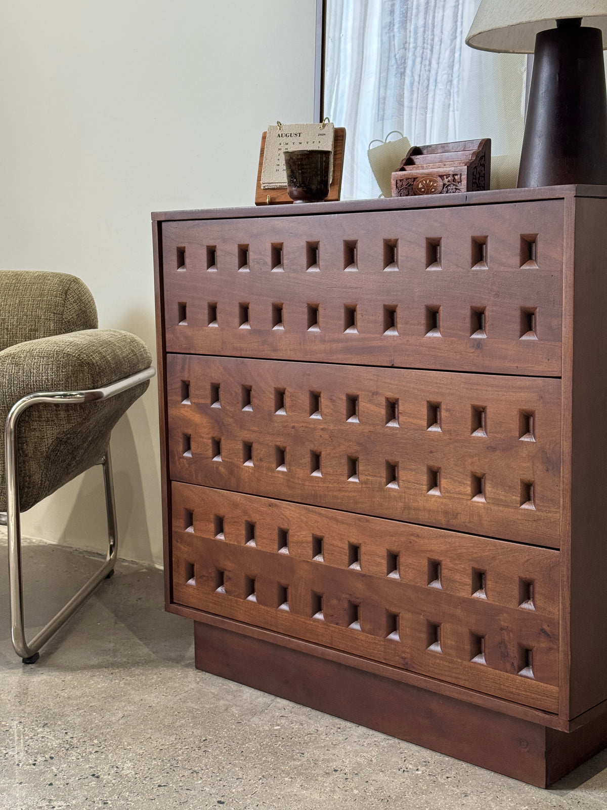 Oslo Solid Acacia Wood 3 Drawer Chest of Drawers in Walnut