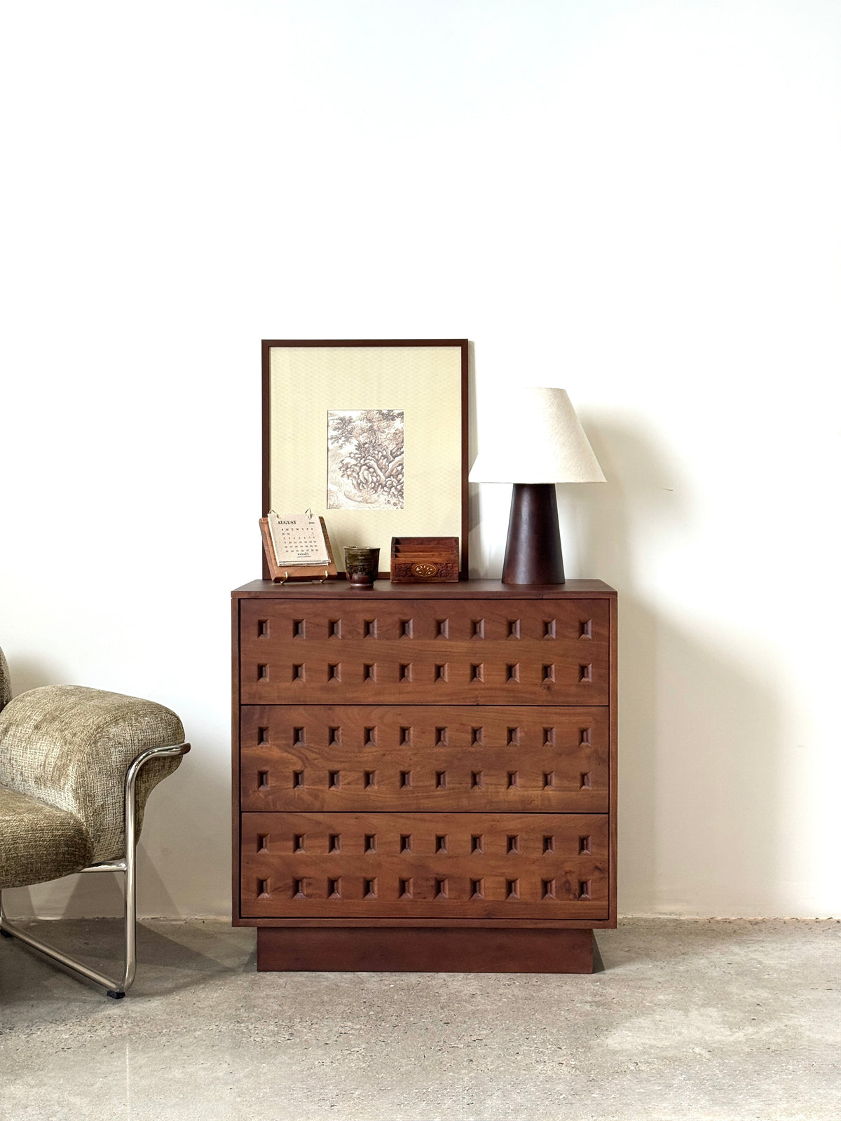 Oslo Solid Acacia Wood 3 Drawer Chest of Drawers in Walnut