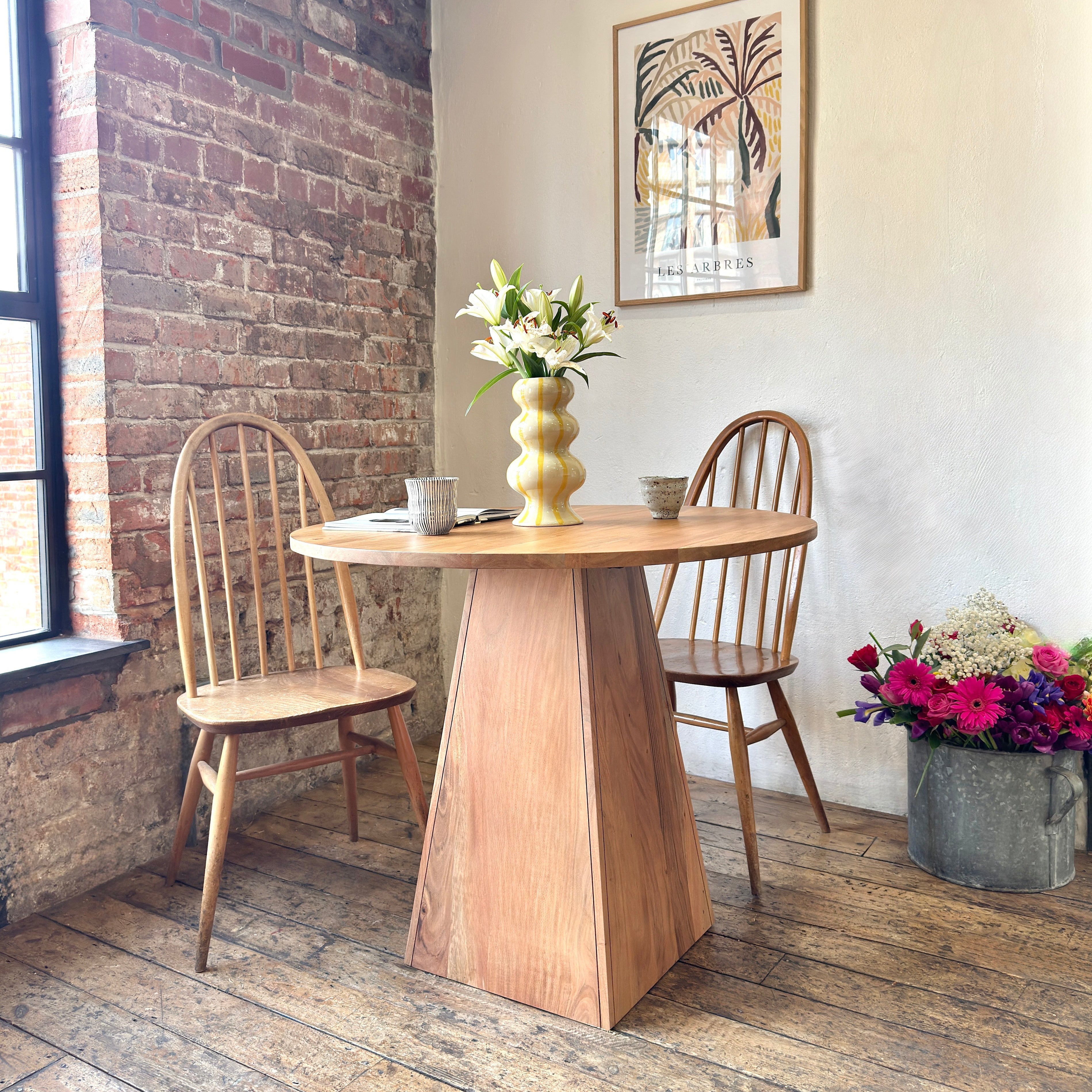 Hikari Round Solid Acacia Wood Dining Table Natural