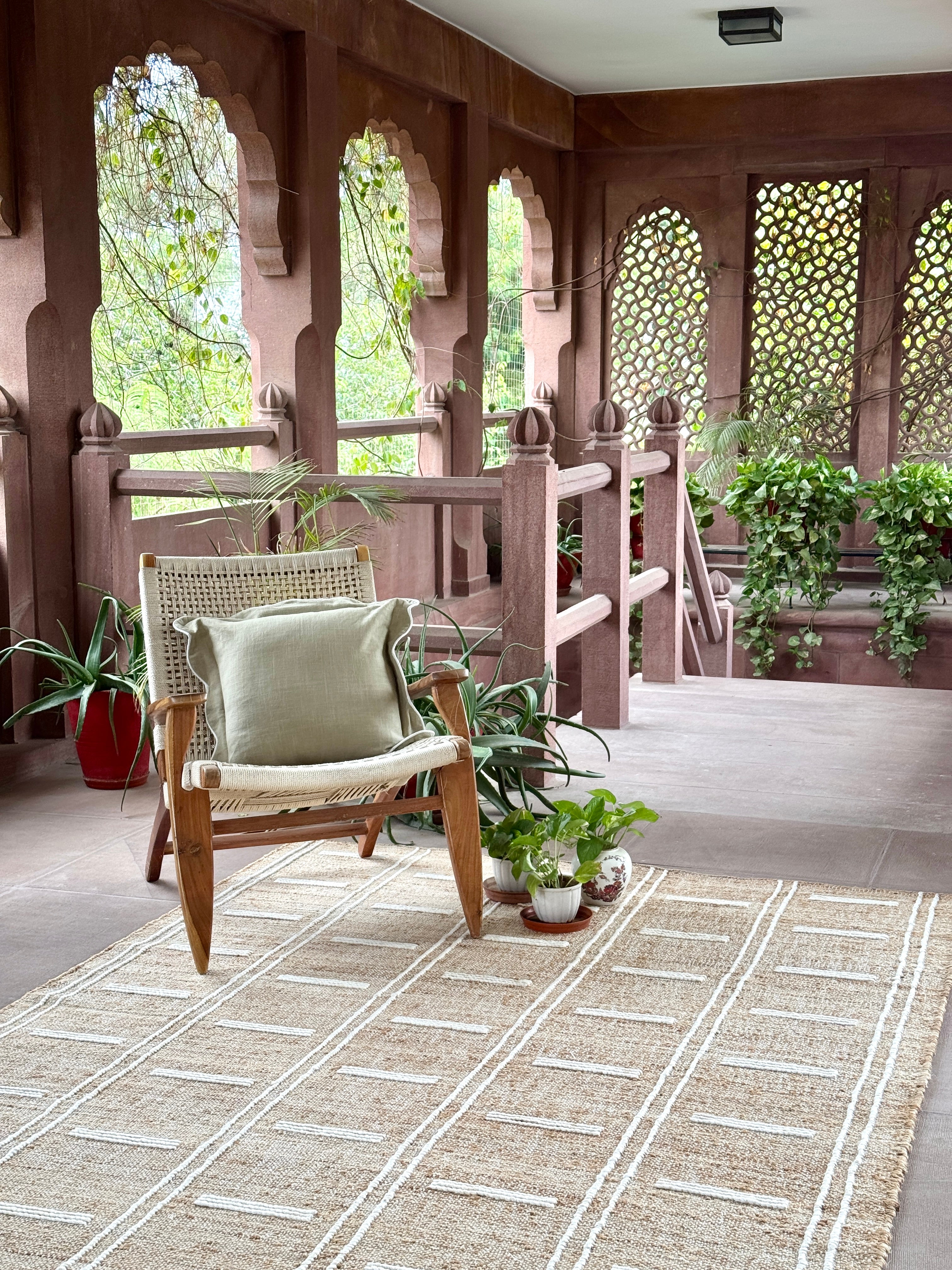 Callahano Handwoven Flat Weave Jute & Wool Rug in Natural & Ivory (2 Sizes)