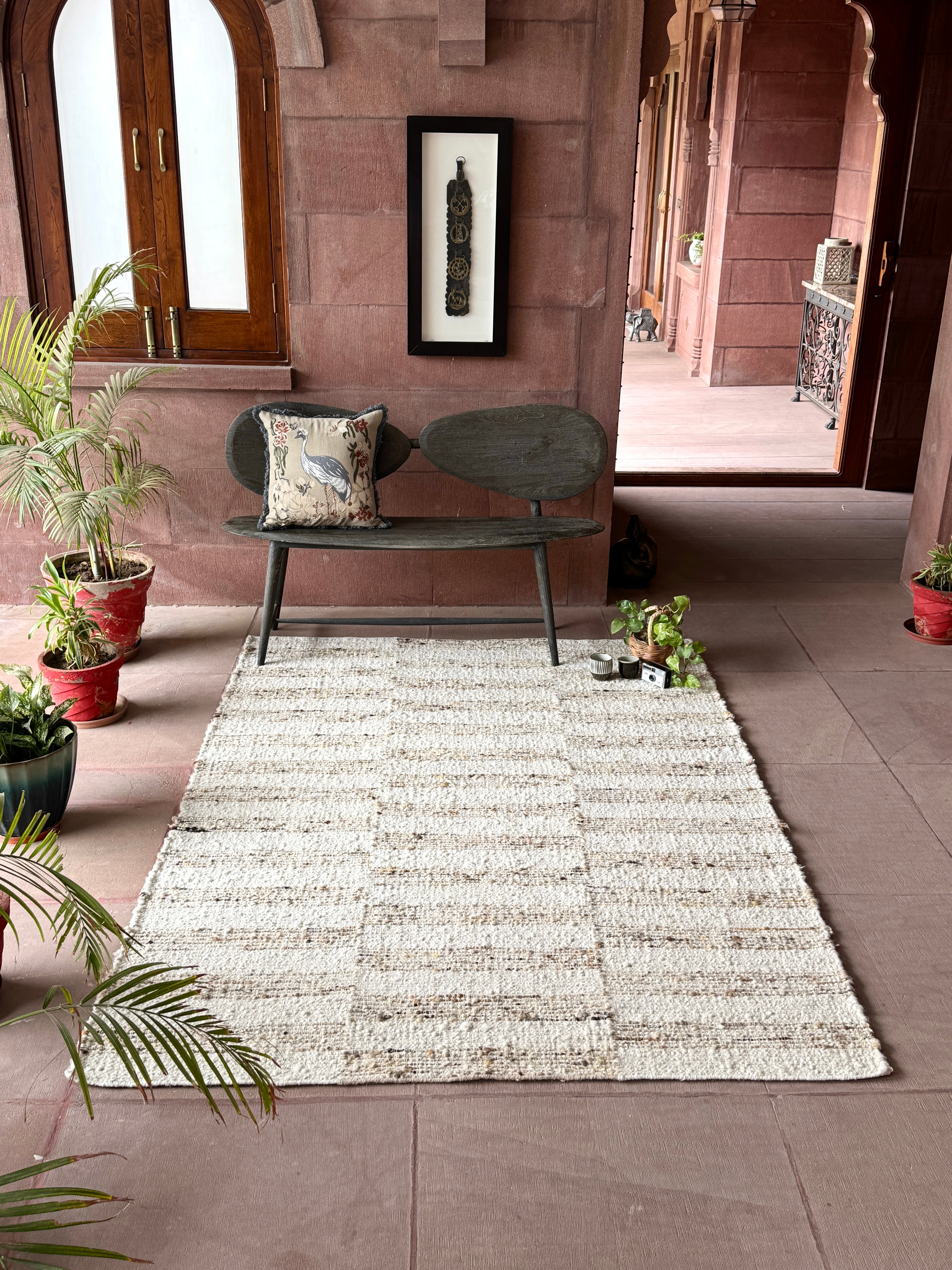 Ecatep Handwoven Flat Weave Punja Kelim Wool Rug in Ivory & Beige (2 Sizes)
