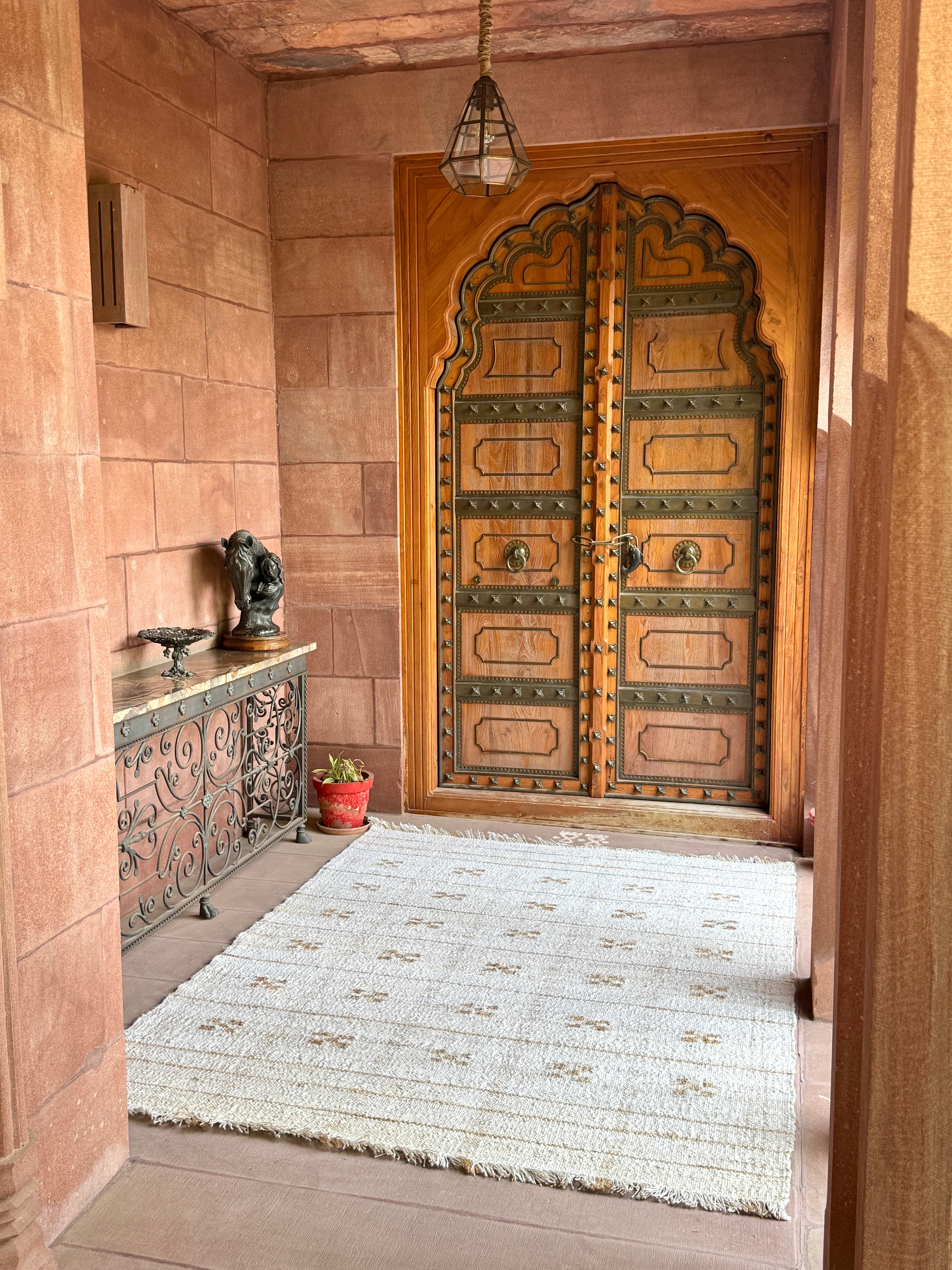 Eithan Handwoven Flat Weave Punja Kelim Jute Rug in Ivory & Natural (2 Sizes)