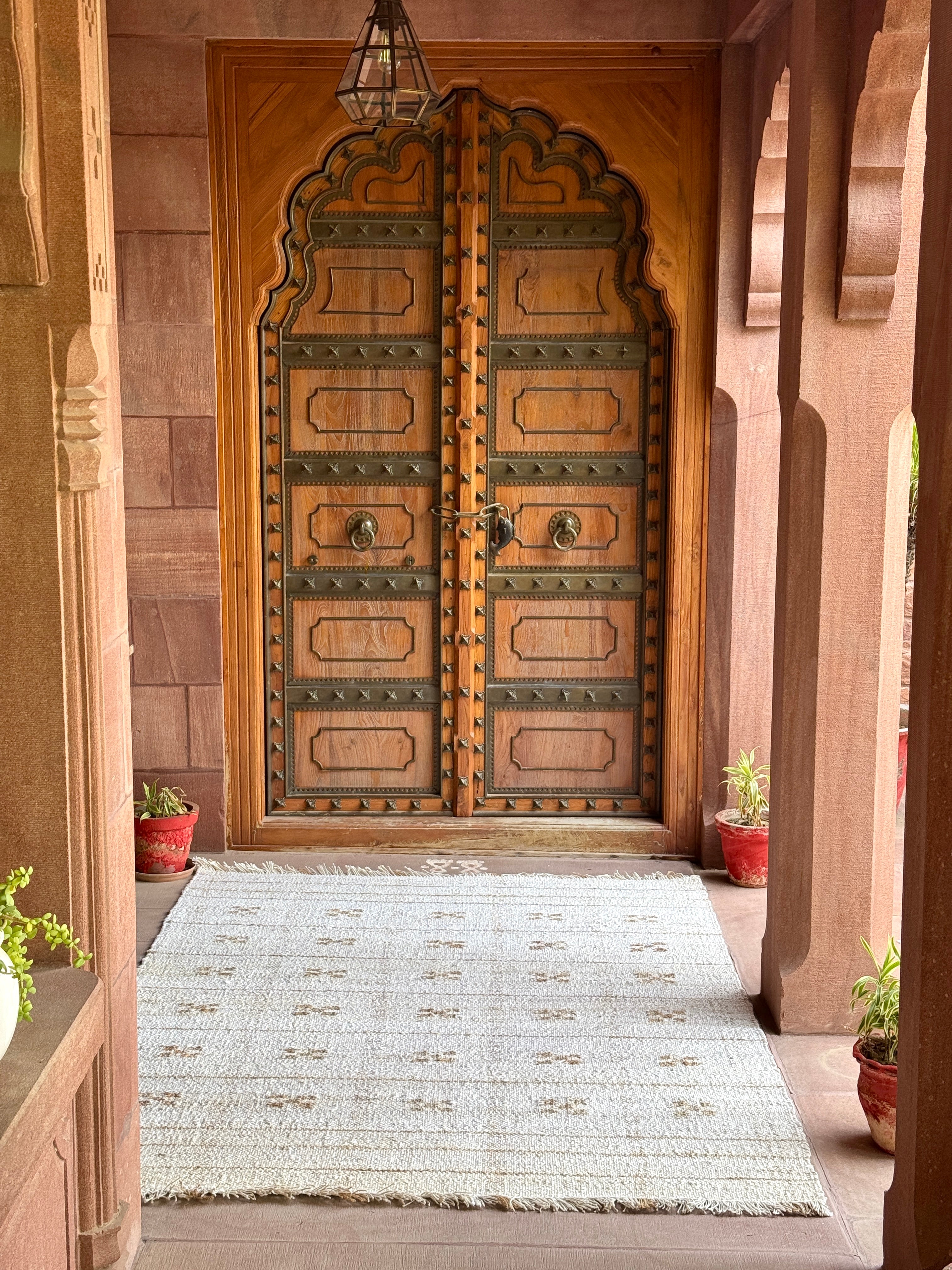 Eithan Handwoven Flat Weave Punja Kelim Jute Rug in Ivory & Natural (2 Sizes)