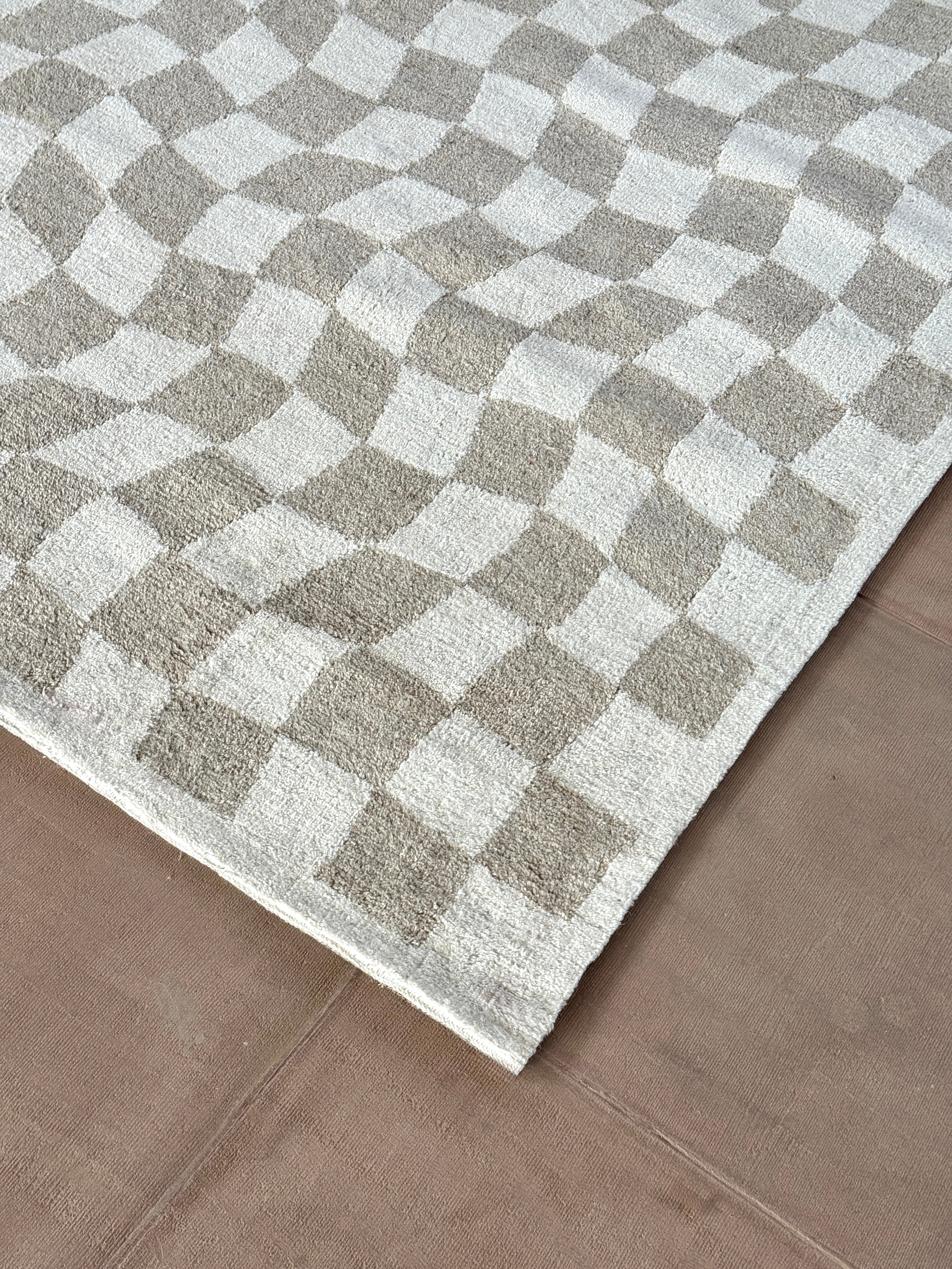 Stuarto Circular Knit Wool & Polyester Rug in Ivory & Beige (2 Sizes)