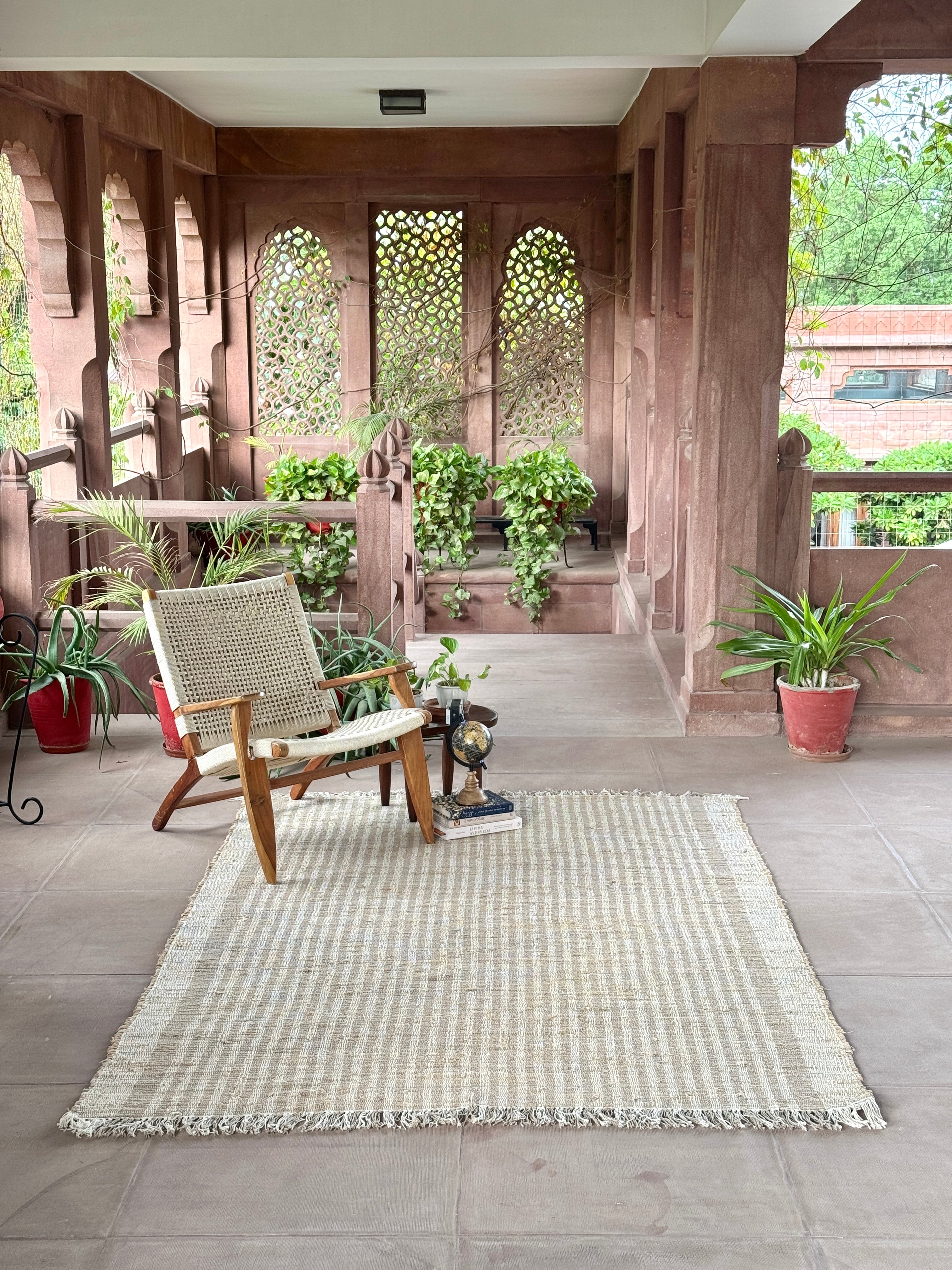 Kameel Handwoven Flat Weave Rug in Ivory & Brown (2 Sizes)