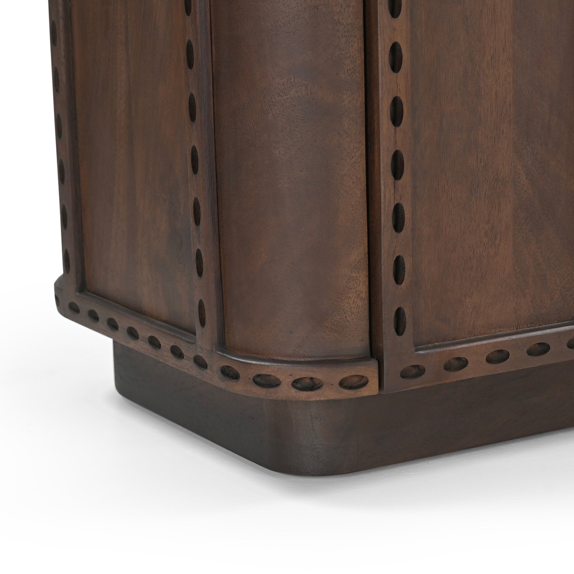 Rivo Solid Mango Wood Medium TV Stand in Brown (160cm)