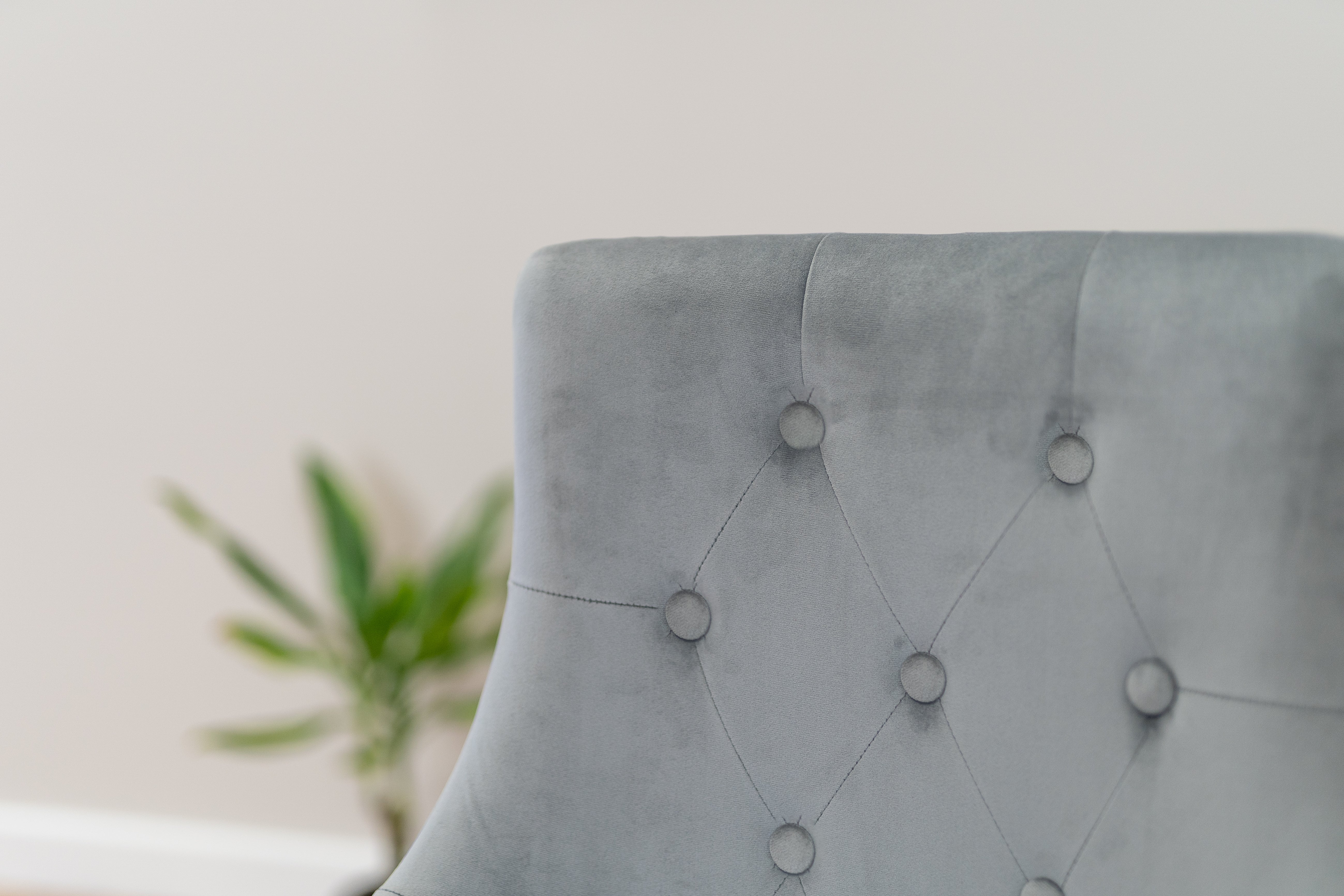 Cala Dining Set with 4 or 6 Portia Dining Chairs in Grey