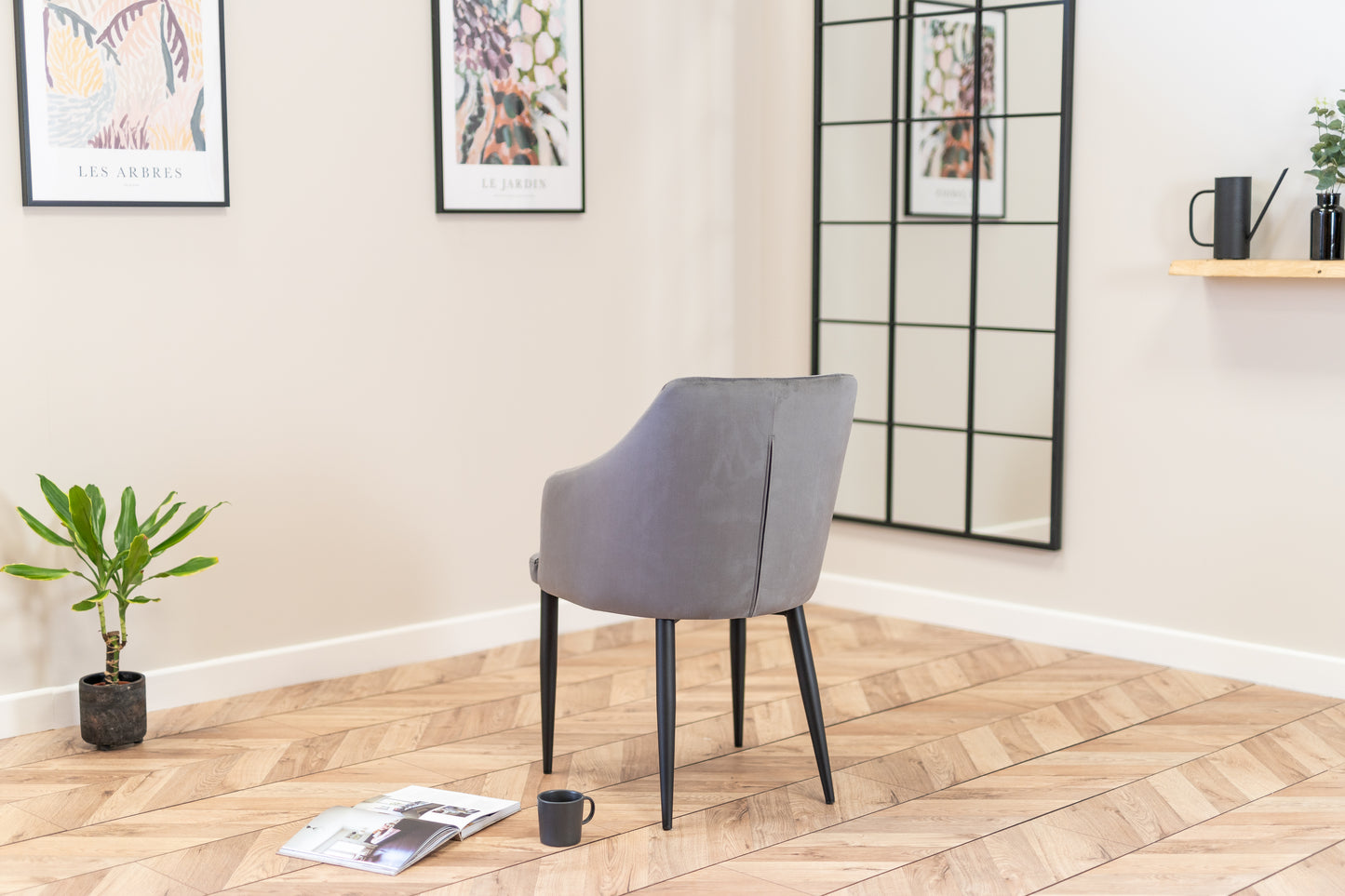 Structube shop bailey chair