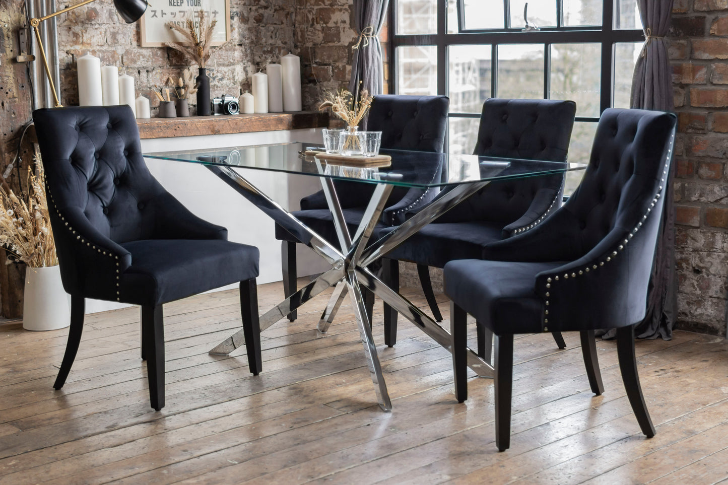 Selina Dining Set with 4 Portia Dining Chairs in Black